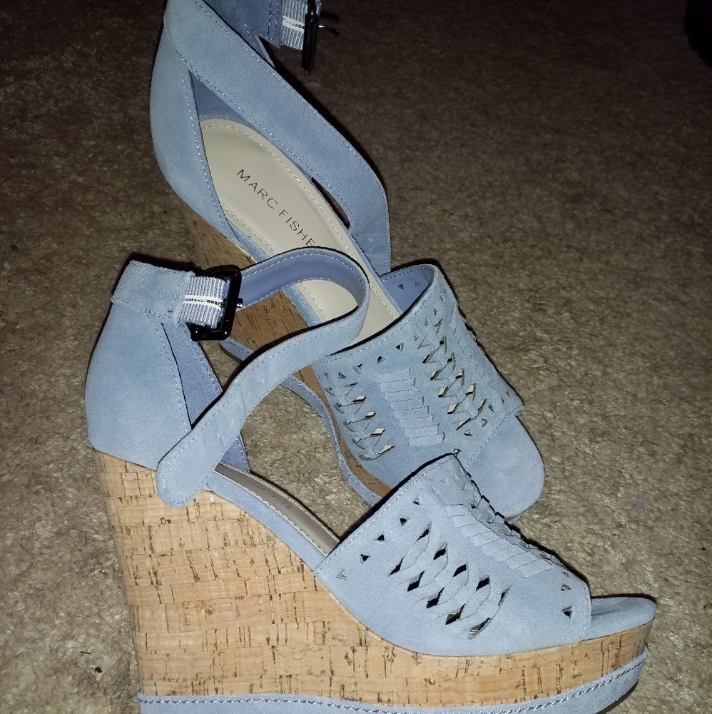 Marc Fisher Suede Wedge shoes
